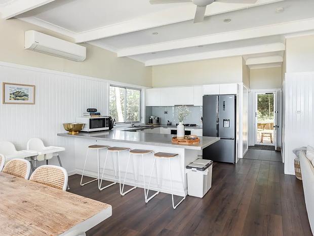 Photo 28 for Farm Stay Kiama | 3 Bed Retreat | Fireplace & Bath