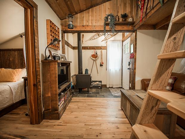 Photo 4 for Rejuvenate and Reconnect in a Tranquil Cabin