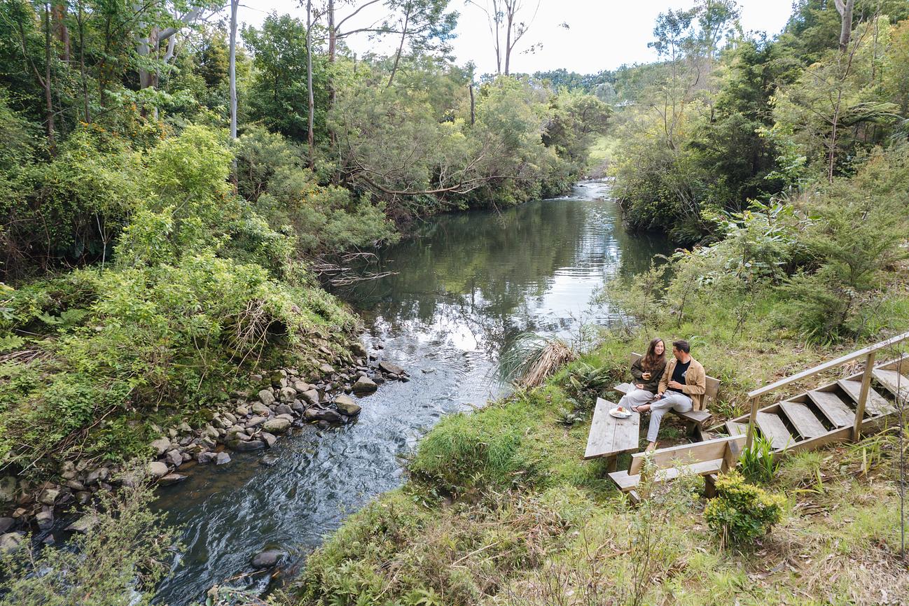 Picnic by the river Riparide