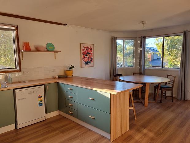 Photo 5 for Lennox Head ‘Blue House’ Surf Shack