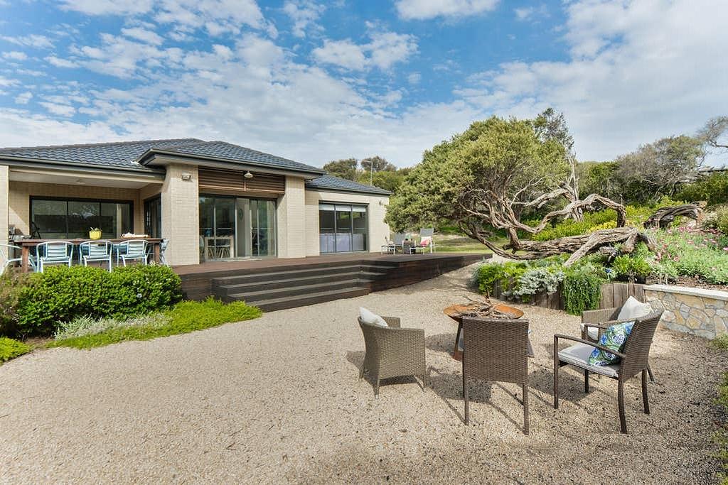 The Coastal Retreat St Andrews Beach Beach house for Rent in St