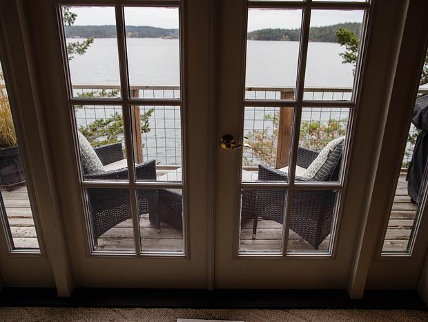 Photo 11 for An Orcas Island Waterfront Cottage