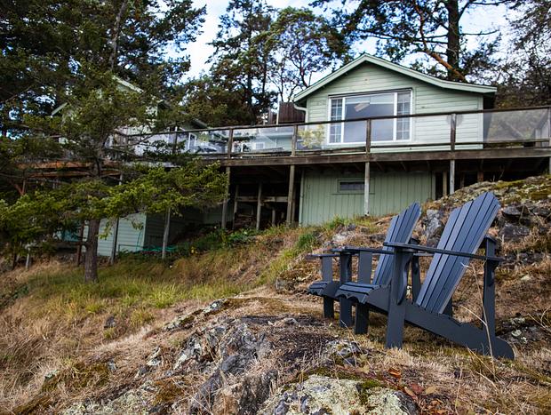Photo 15 for An Orcas Island Waterfront Cottage