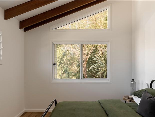 Photo 23 for Blackbutt House - Luxe Retreat With Pool