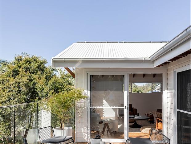 Photo 28 for Blackbutt House - Luxe Retreat With Pool