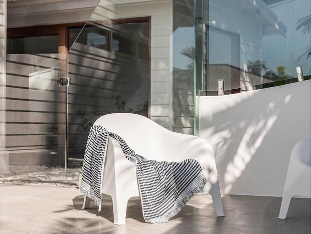 Photo 32 for Blackbutt House - Luxe Retreat With Pool
