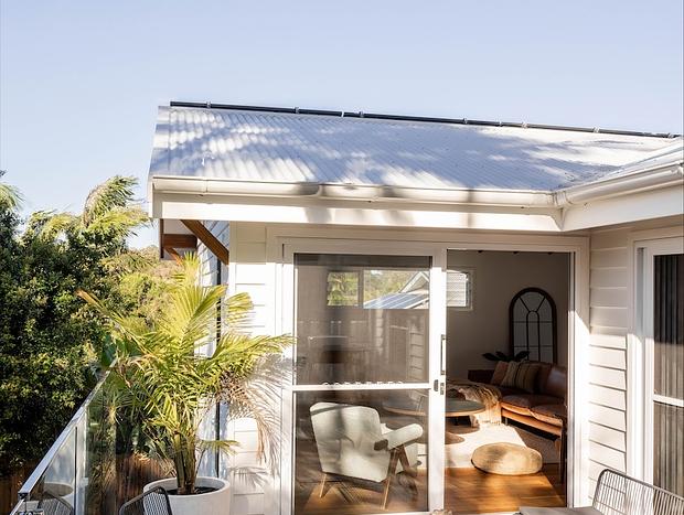 Photo 41 for Blackbutt House - Luxe Retreat With Pool