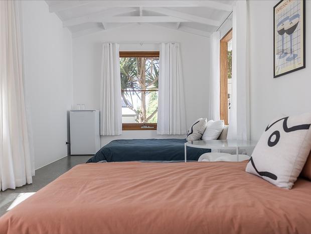Photo 42 for Blackbutt House - Luxe Retreat With Pool