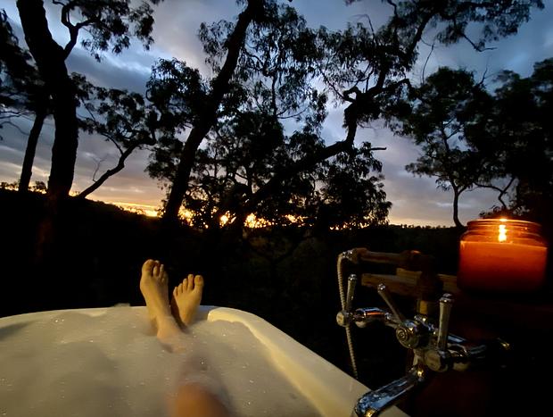 Photo 6 for Colo Mudbrick Cabin - Amazing Views & Outdoor Bath
