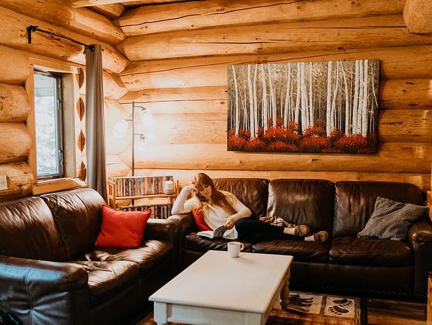 Photo 5 for Cozy Snowy Escape to Snowline