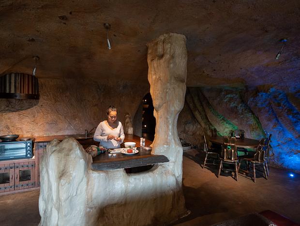 Photo 3 for Cave Life