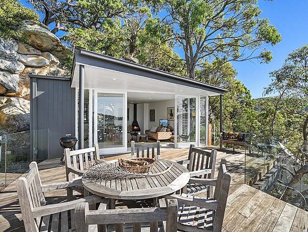 Photo 10 for Cape Mackerel Cabin w Palm Beach Views