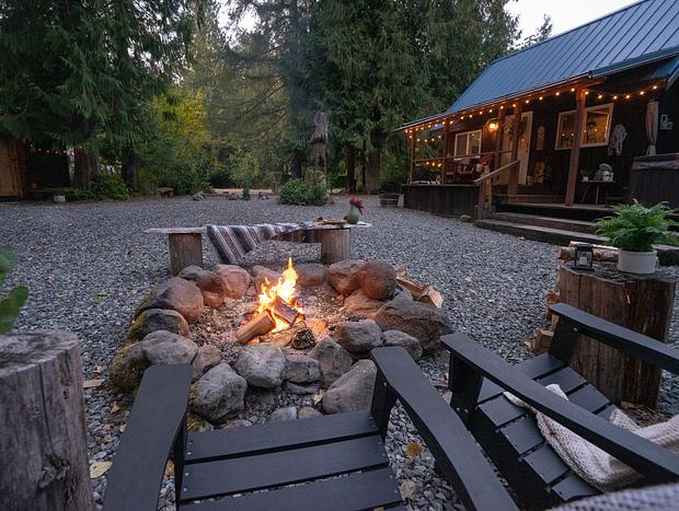 Photo 8 for Cozy Cabin @ MT Rainier: Private Hot Tub & sauna