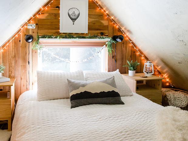 Photo 10 for Cozy Cabin @ MT Rainier: Private Hot Tub & sauna