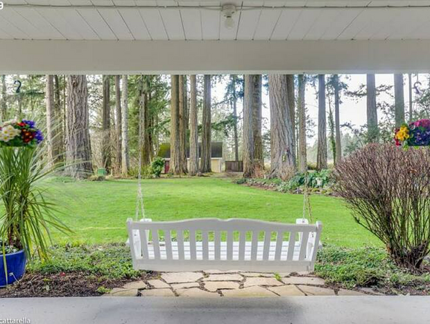 Photo 6 for Wine Country Retreat - 3 bedroom, sleeps 12