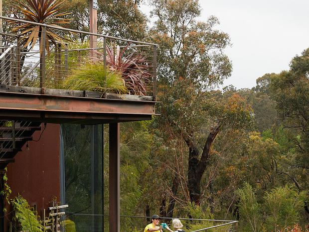 Photo 4 for Grand Living in an Eclectically Designed House