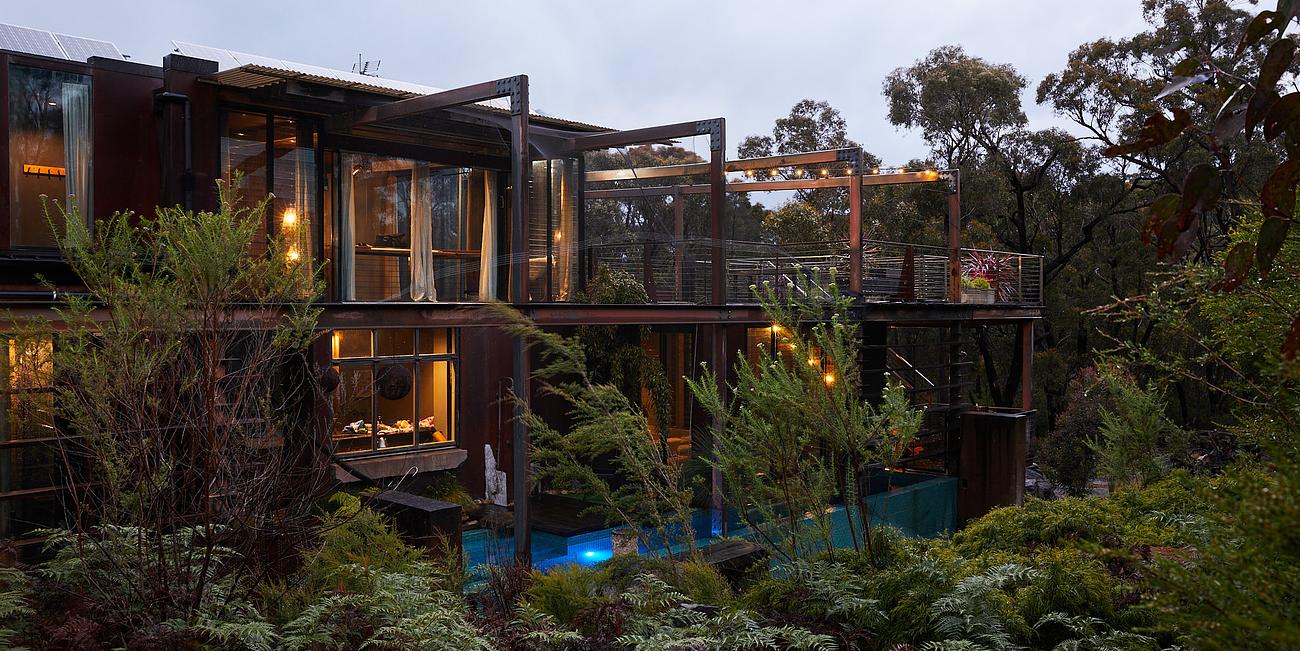 Curated visual reference: Off The Grid Escape Reference: Callignee Ii Eco Bush Retreat 100 Off Grid Escape Grand