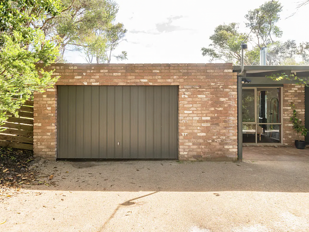 Photo 20 for Coastal cottage, perfectly positioned