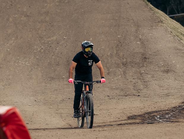 Photo 3 for Mountain biking