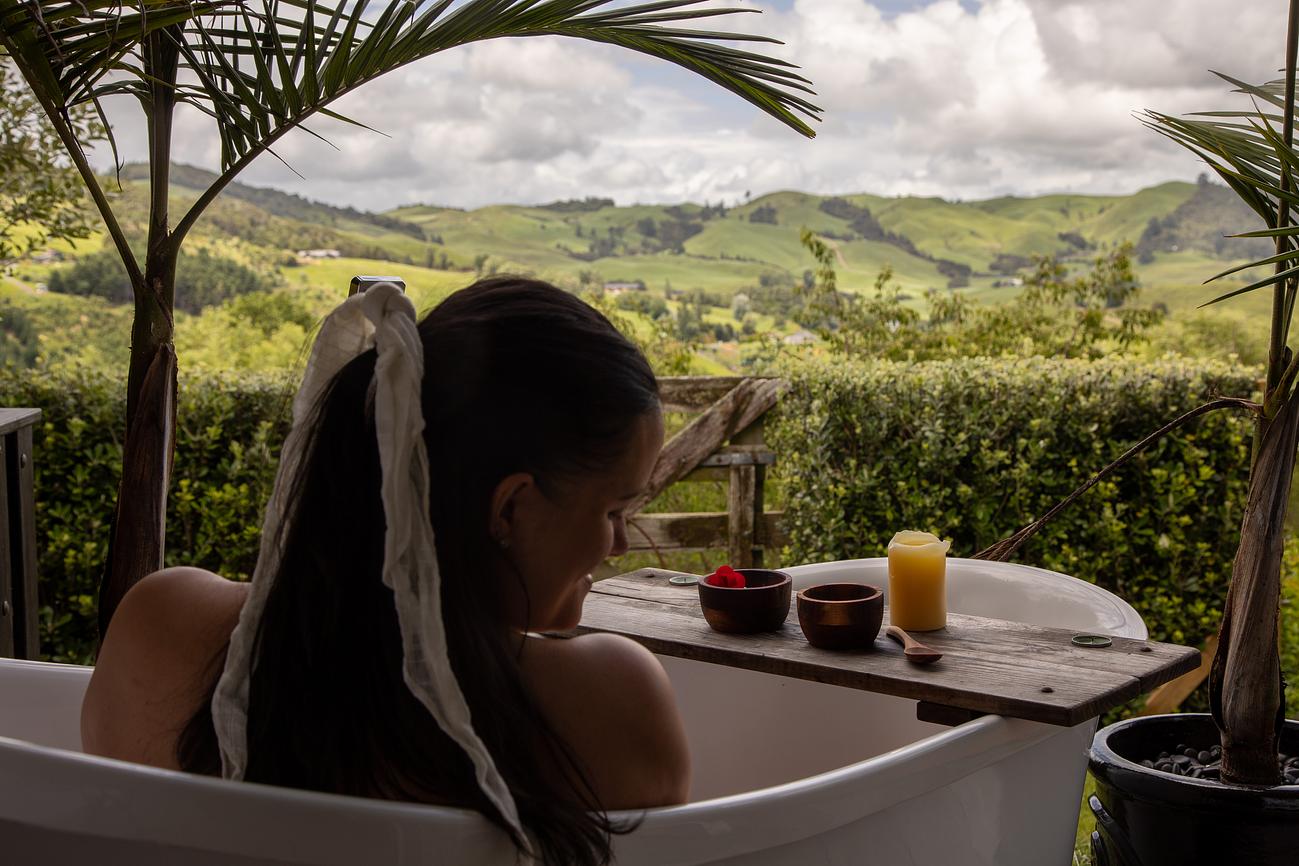 Indulge in an outdoor bath Riparide