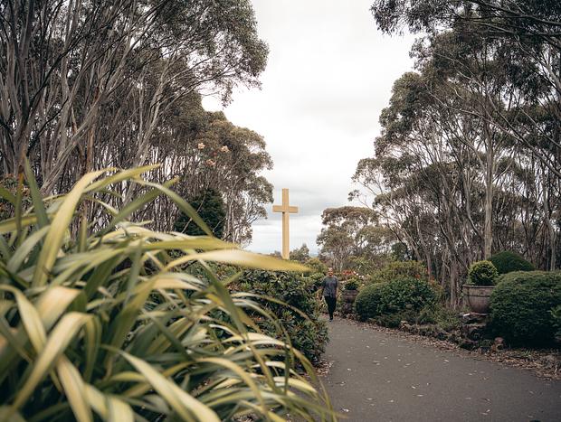 Photo 1 for Mount Macedon Memorial Cross