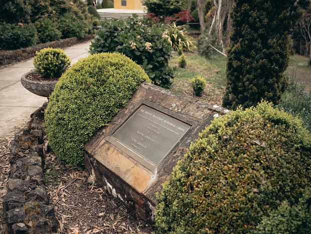 Photo 3 for Mount Macedon Memorial Cross