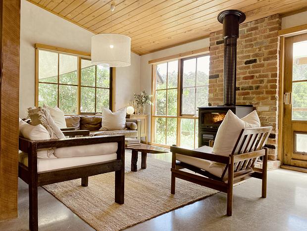 Photo 6 for The Barn - 5 acres of Idyllic Bushland With Views