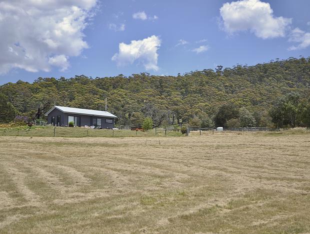 Photo 38 for Raglan Retreat - Peaceful Mountainside Views