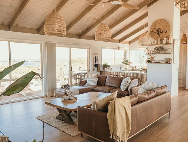 Photo 21 for Sunsets on Martyrs - Coastal Luxury Beach House