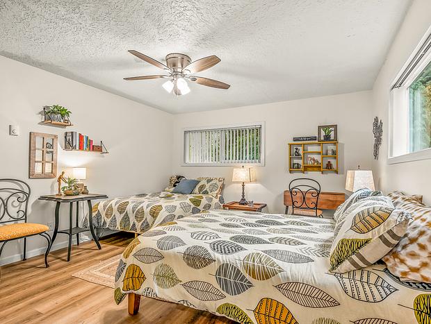 Photo 17 for NEW Waterfront Retreat ~ Bring Your Friends!