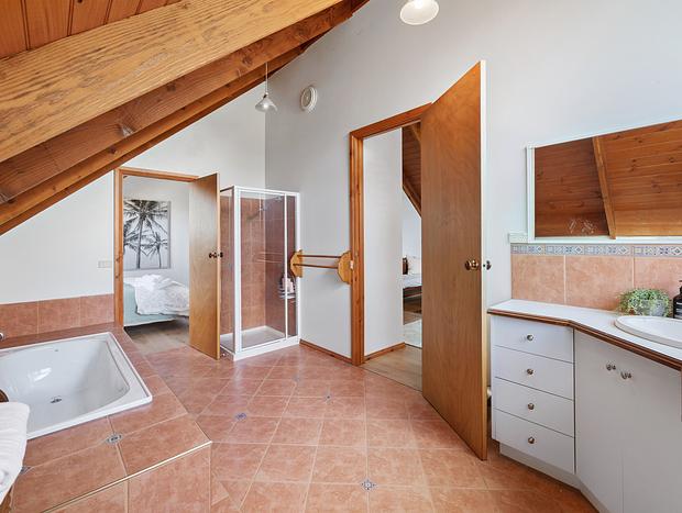 Photo 20 for Cooinda - Winter Promo Sta3 Pay2 - Special Couple Rates Available