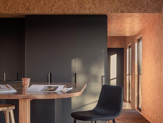 Photo 5 for Rural Luxury | Modern Alpine Cabin