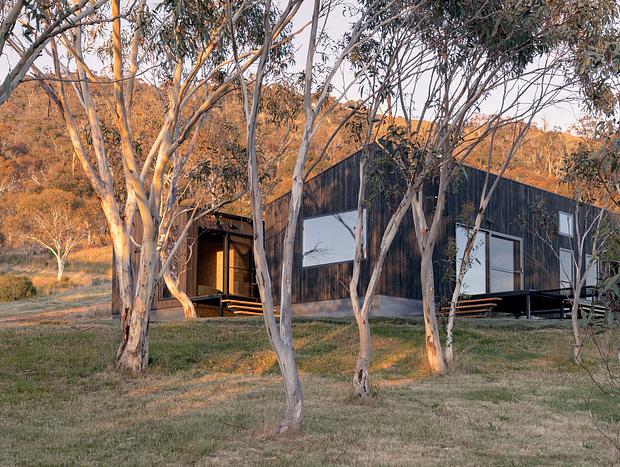 Photo 7 for Rural Luxury | Modern Alpine Cabin