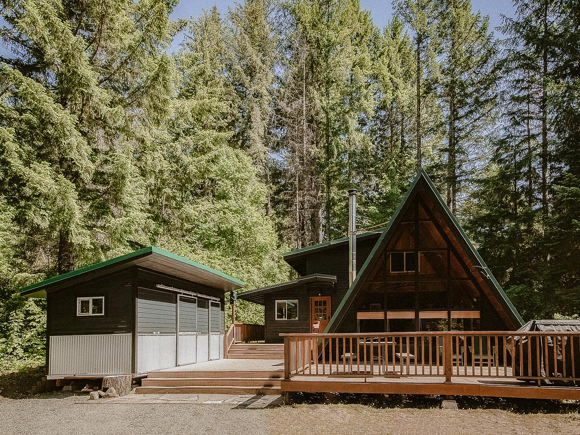 AFrame Mountain Getaway Near Mount Rainier Aframe for Rent in