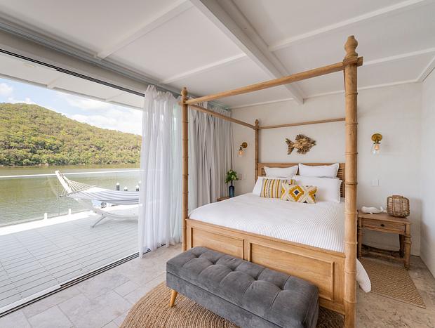 Photo 14 for Waterfront bliss on the Hawkesbury River