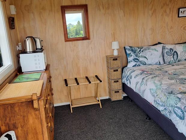 Photo 4 for Cosy Cabin at Wainui Llamas - 10min drive to Ohope Beach