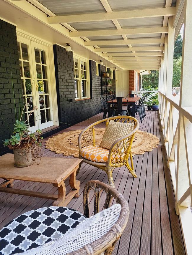 Noonan House Woodend, 5 bedrooms. Hop & skip to town House for Rent