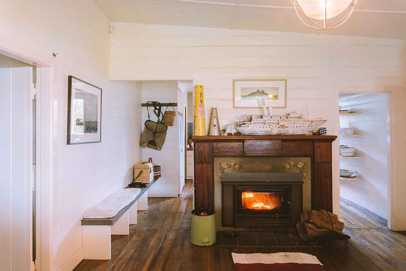 Lakeview House House for Rent in Yambuk, Great Ocean Road, VIC, AU