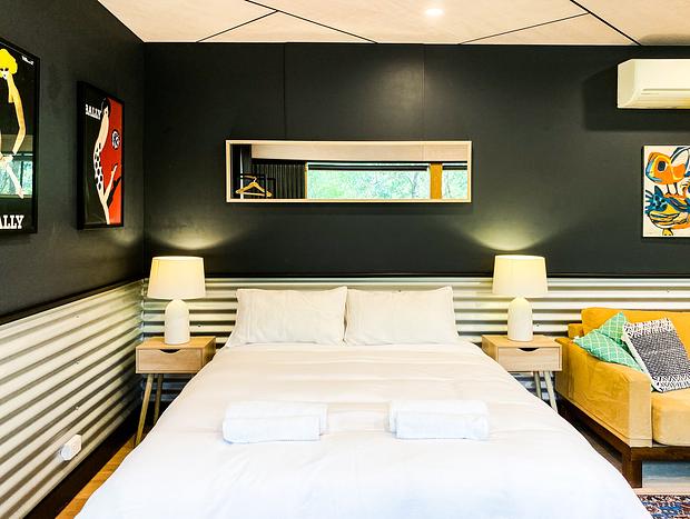 Photo 4 for Warrandyte Retreat. Modern, Calm, in the Treetops