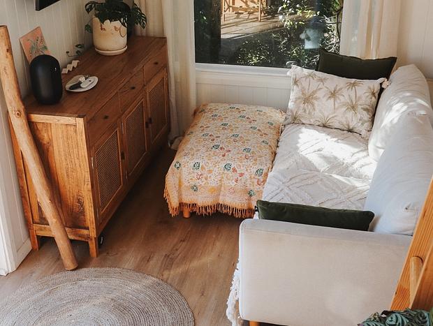 Photo 11 for Coastie Tinyhouse, Bathtub + Balcony, Terrigal.
