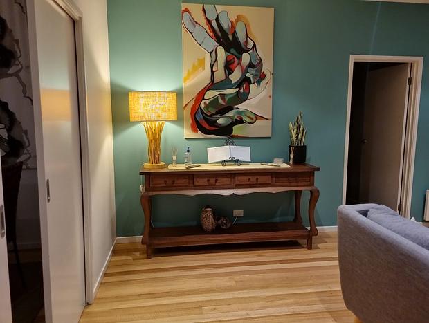Photo 6 for Beachside House with Focus on Art