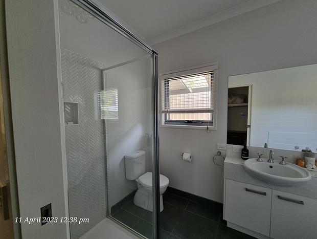 Photo 23 for Beachside House with Focus on Art