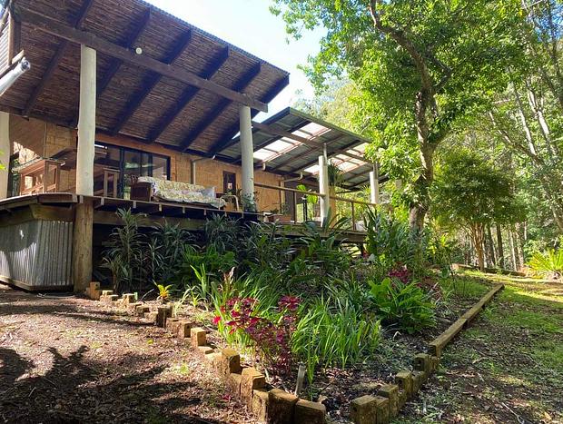 Photo 4 for Coffee Cottage by the Creek