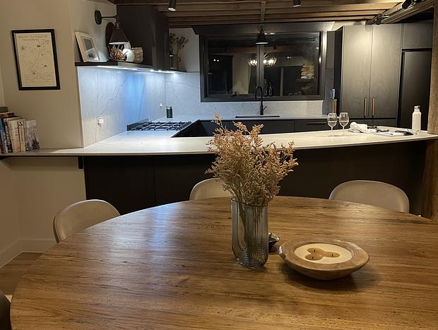 Photo 9 for Uralla Mountain Cabin