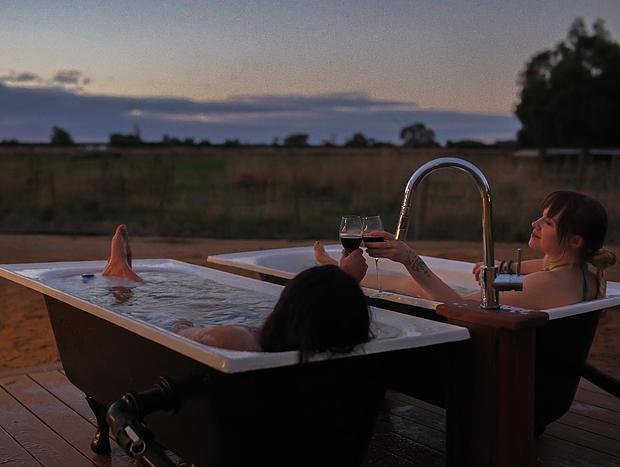 Photo 9 for Grand Glamping Getaway