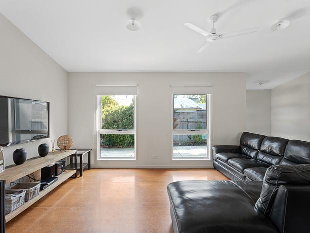 Photo 10 for Cowes Retreat Pet Friendly Holiday House