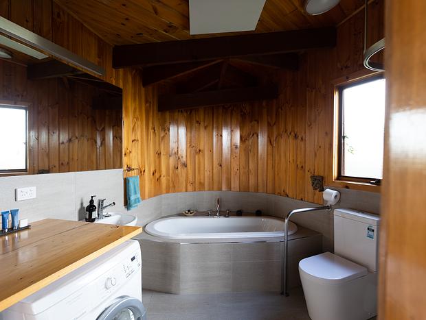 Photo 7 for Cozy Cabin Seaside Getaway
