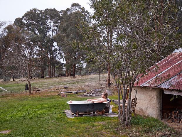 Photo 4 for Nestled within the bushes at Ruffy