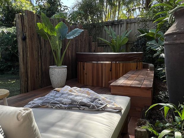 Photo 33 for Beach Jungle: Pool, Hot Tub & Fire Pit in Beachside Hideaway
