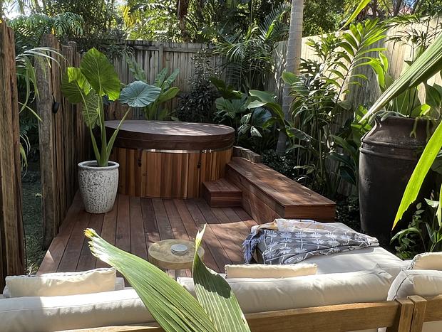 Photo 31 for Beach Jungle: Pool, Hot Tub & Fire Pit in Beachside Hideaway